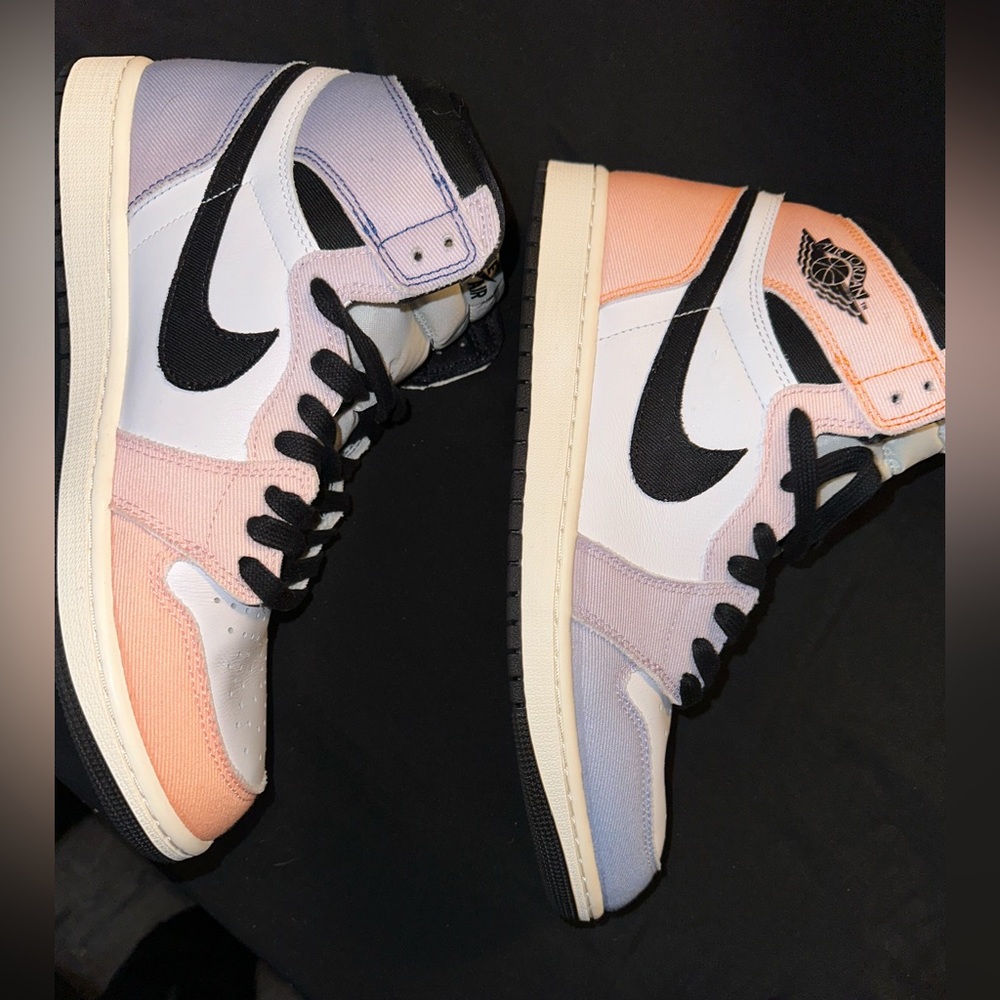 Air Jordan 1 Skyline